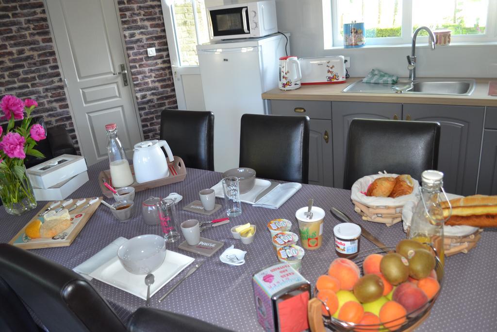 Ferme "Les Flaquettes" Bed and Breakfast Guînes Exteriör bild